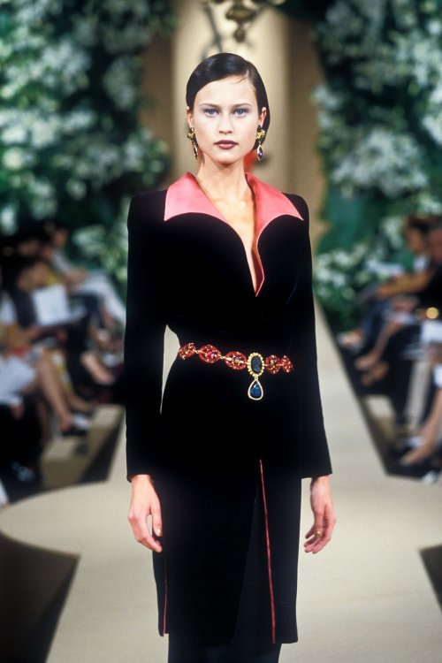 the original supermodels — Louis Féraud - Fall 1997 Couture
