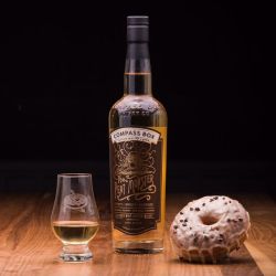 whiskyanddonuts:  PEAT MONSTER | PASSION FRUIT &amp; COCOA NIBS - When left to our own devices, we often find clarity and #happiness within experimentation…  So similar to those at #CompassBox #Whisky Co. who excel in providing a drams of such creativity