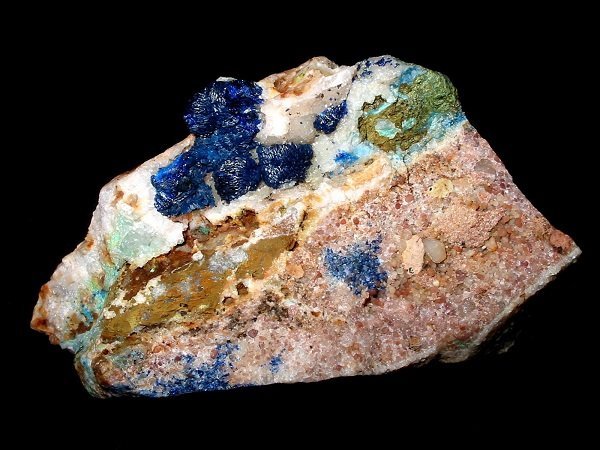 ifuckingloveminerals:  Azurite Neubulach, Black Forest, Baden-Württemberg, Germany