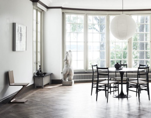 Interior design by Lotta Agaton: Zig Zag chair by Gerrit Rietveld (1934), stoneware vases by Berndt 