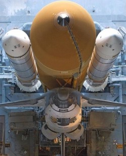 spaceexp:  Space Shuttle Atlantis in the VAB Vehicle Assembly Building. via reddit