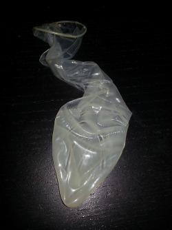 ihaveacumfetish:  if wifey brought a used condom home with her from work…. 