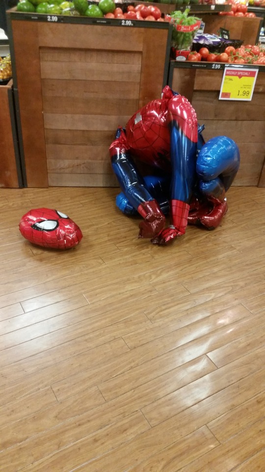 geniusoflove:geniusoflove:the spiderman balloon somehow ended up in my department and i refuse to move him. my new coworker