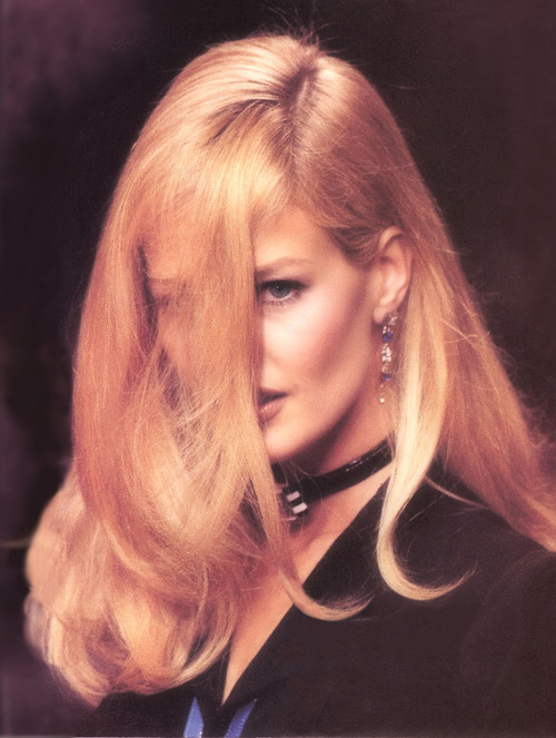 thejsbeauty - Karen Mulder in 1995.