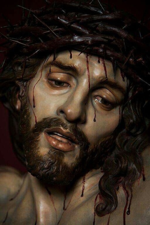 genesistwo18:In His great mercy and love for mankind, Christ was willing to suffer and die for us. T