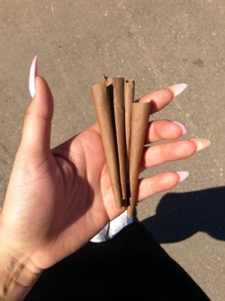 chocolvatefrosting:  Sum blunts for this