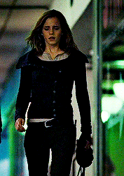 cirillaofcintra:wardrobe appreciation meme  ↳ hermione granger