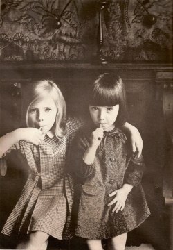 Ida And Rhoda By Jeanloup Sieff