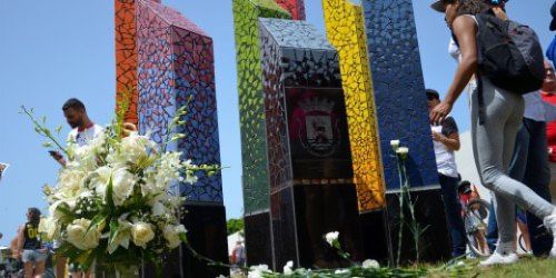 chaosqueer:gaywrites:Puerto Rico has created a monument in memory of the victims of the Orlando shoo