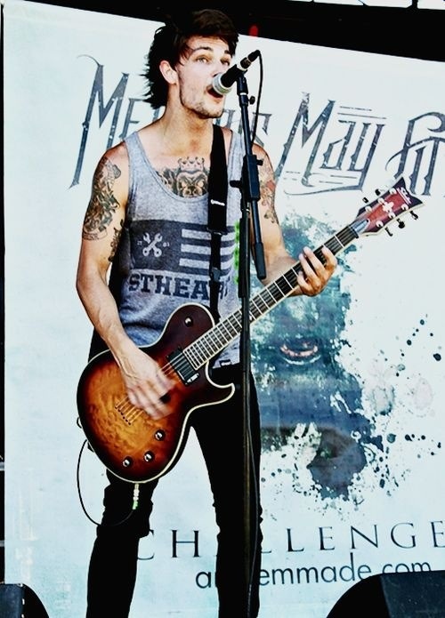 allthingskellenmcgregor:  Kellen McGregor Live
