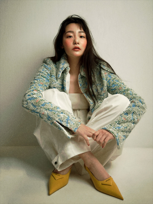 ahsung:KIM MIN HA for W Korea, April 2022