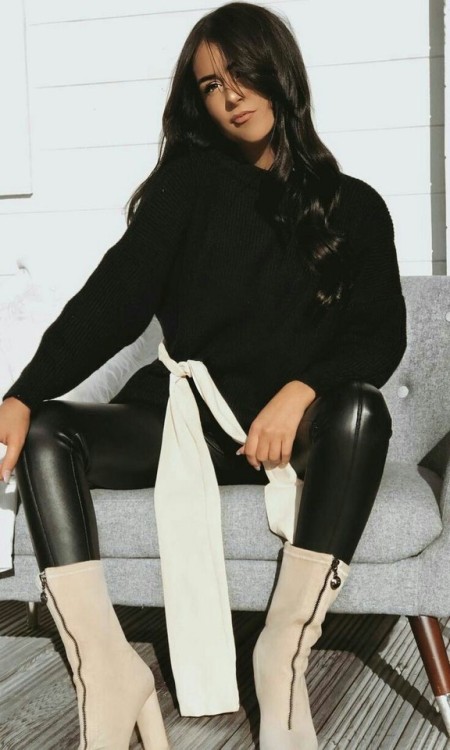 holypizzaenthusiast: Lederlady ❤ i wish we cud see ALL the boots but theyre still beautiful! ❤️❤️❤️