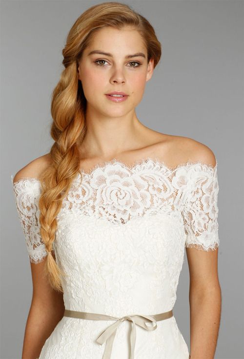 weddinglooksblog:  Lace wedding gown