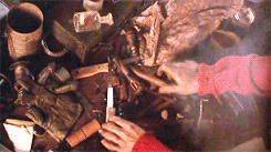 nostlaco:  “The idea behind the glove was a practical one on Wes Craven’s part, as he wanted to give the character a unique weapon, but also something that could be made cheaply and wouldn’t be difficult to use or transport. At the time, he