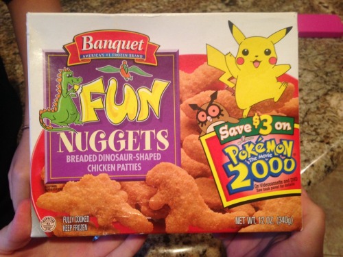 lyssorz:Look what my sister found in my grandparent’s freezer.Those chicken nuggets are 14 years old