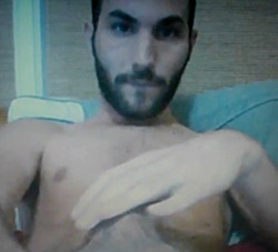 roaminfan-two:Very hot Moroccan !!! Yuuummm