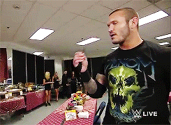 theunicornstampede:  Because Randy Orton eating a chip is important ¯\_(ツ)_/¯ 