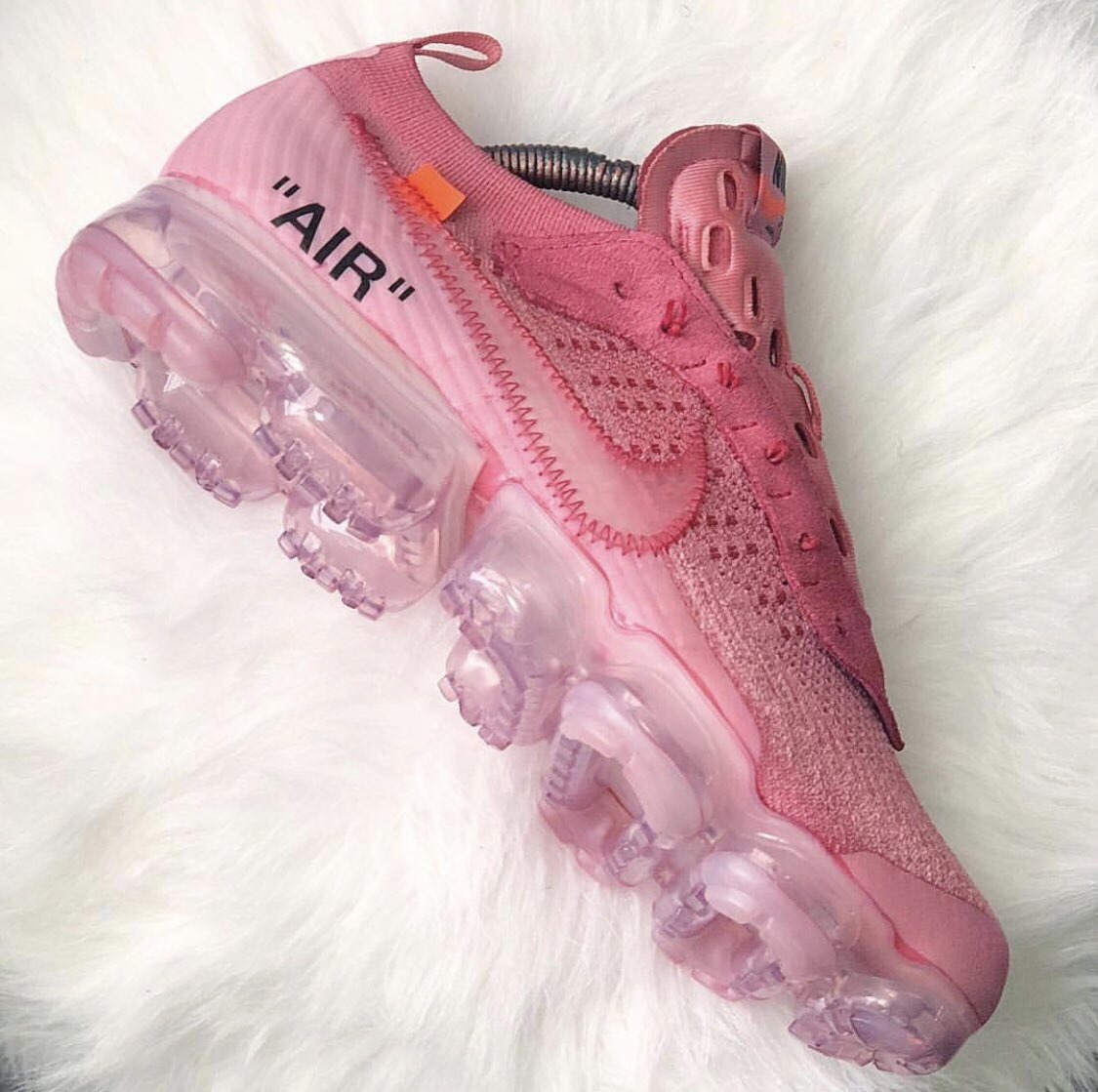 nike vapormax off white pink