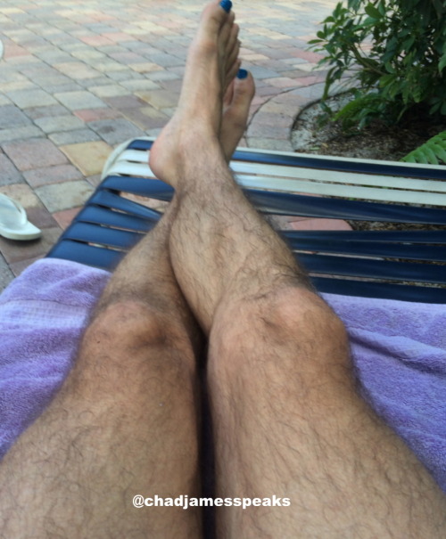 My Hairy Legs, in Ft Lauderdale on 12 October 2015.http://chadjamesxxx.comhttp://chadjamesxxx.tumb