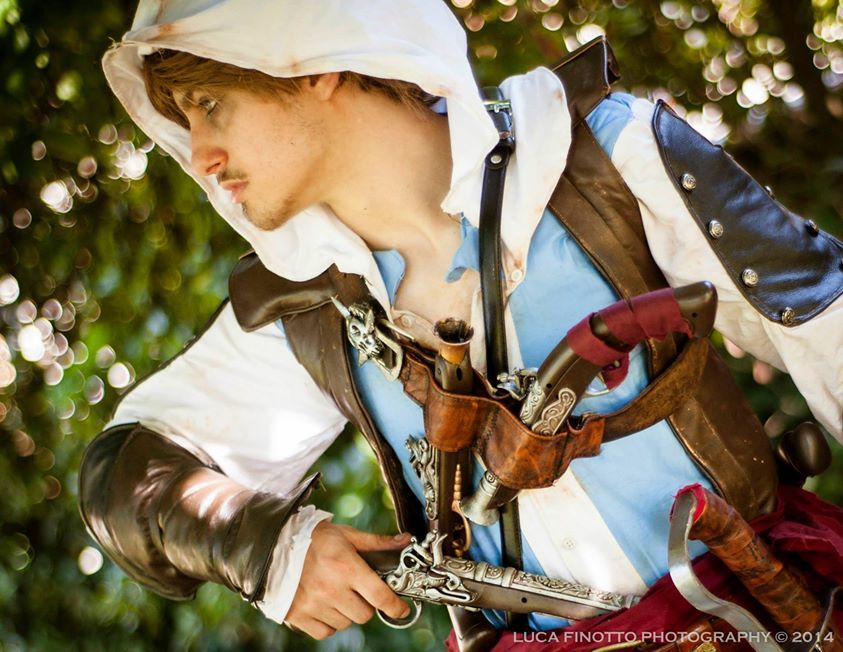 Assassin's Creed III Female Cosplay by GiorgiaSanny on DeviantArt