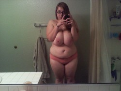 pinkbbw:  bbwselfies:  topless tuesday   Pink 