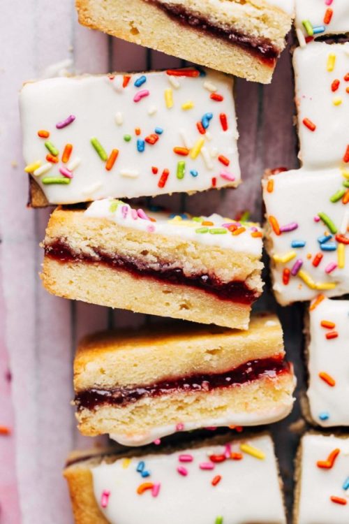 Strawberry Poptart Shortbread