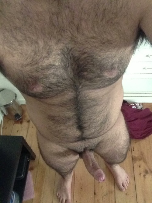 XXX handyhairy 72336980845 photo