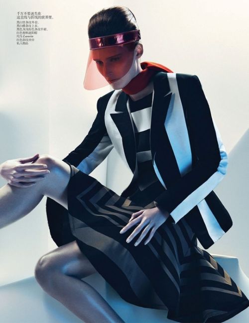 MARIE PIOVESAN FOR VOGUE CHINA JANUARY 2013 BY SEBASTIAN KIM