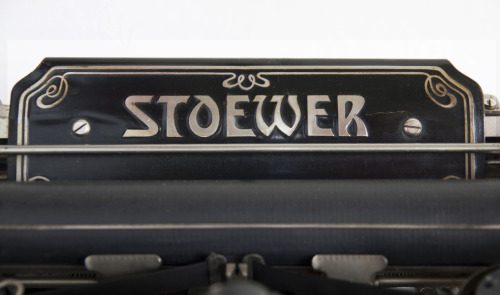 Stoewer Standard No. 4, 1908. A true art nouveau typewriter. Engineer: Paul Grützmann. Stettin, Germ