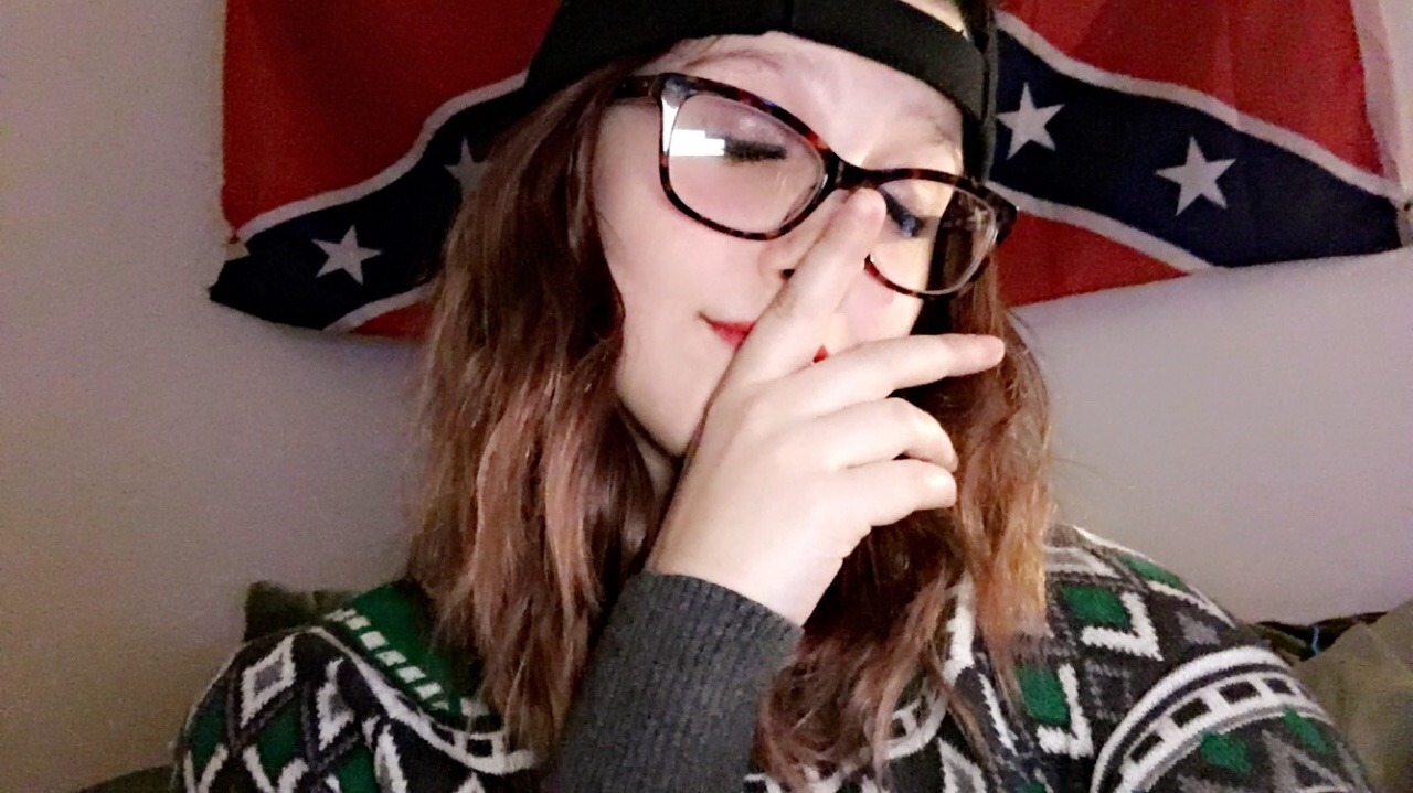 erinnlorrainee:Hey look. I’m fucked up in all of these 😂