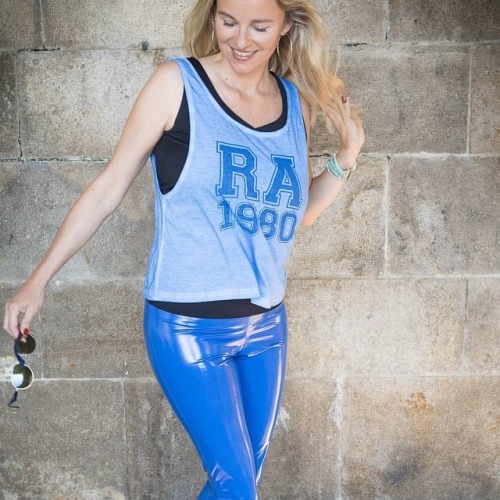 tajnaextreme: #spring is coming. It’s Time for my #blue #vinylleggings Take a look at #vanillapearl 