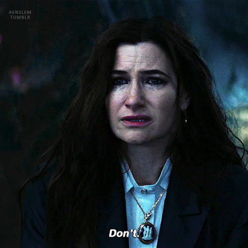Bravo To Kathryn Hahn For Playing Perfectly Genuine, Vulnerable And Sincere Agatha AND Witchy, Wicked,