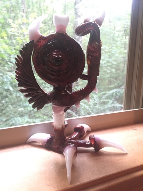 naked-yogi:  follow the artist on Instagram: @jahniglass
