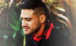 fypanahemataylor:  The Brokenwood Mysteries | Facial expressions 