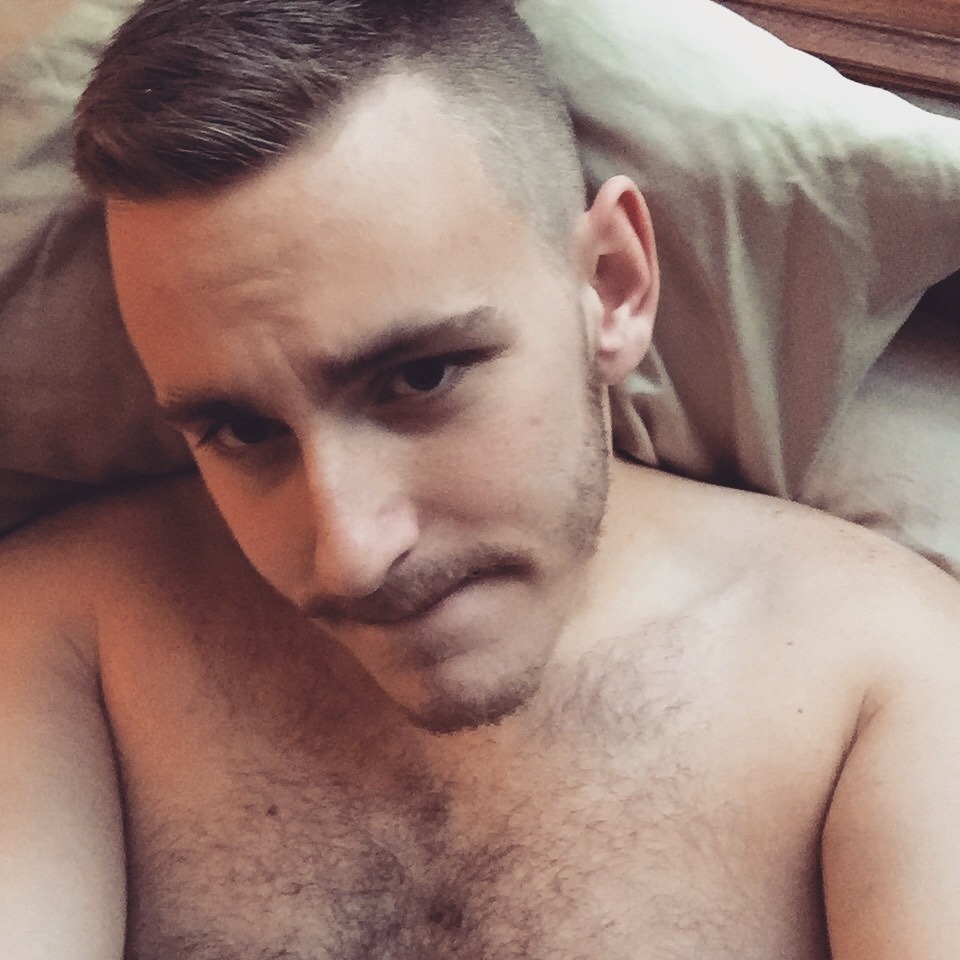 bragierrnot:bored boy
