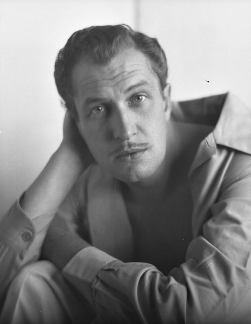 mattybing1025:Vincent Price photographed by Johann Hagemeyer, May 15, 1941.