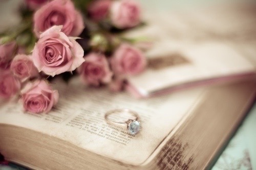 books-andflowers: Books and flowers #2