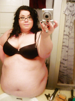 bigssbbwgirl:  Wanna fuck a horny BBW? -