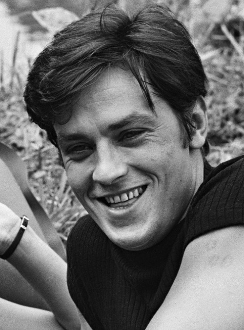 summers-in-hollywood: Alain Delon on the set of Diaboliquement vôtre, 1967