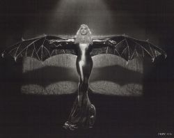 ollebosse:    Mae West In Bat Costume c.