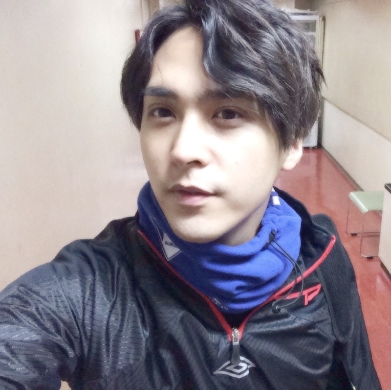 fydongwoon:  our concert is finished! now it’s time for celebratory futsal with