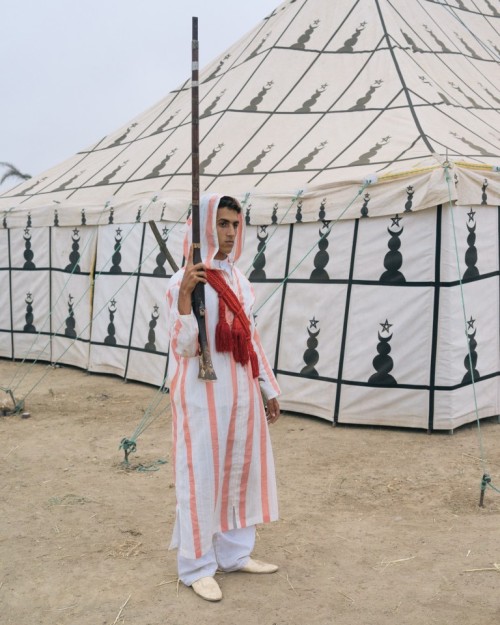 By Karim ElmaktafiFantasia—the game of powder or “tborida” in Moroccan Arabic—stands for the breatht