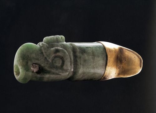virtual-artifacts:Mixtec or Aztec lip plugs, Mexico. ”In Mesoamerica the labret, or lip-plug, was a 