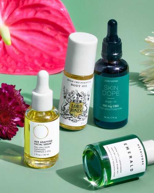Curious about full-spectrum CBD skincare, but not sure where to start?We’ve curated these to make th