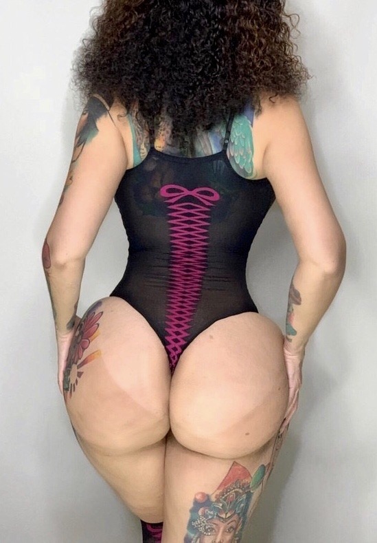 barberfireman:  Big Ass🍑