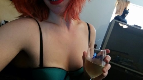 twothornedrose: Afternoon glass of wine while I play with a little bitch? Don’t mind if I do! 