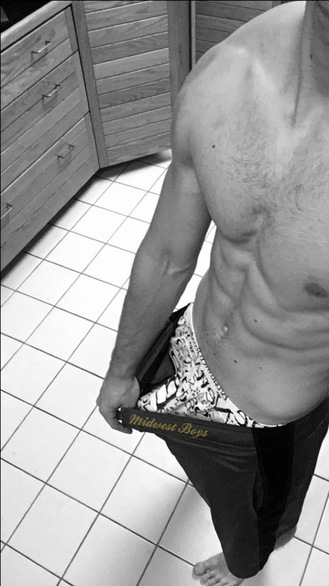 midwestboys:  Drake…literally one of the horniest dudes I talk to 😌 hmu for