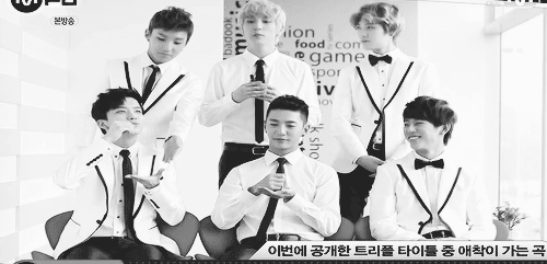 blondechan:  youngjae was peacefully drinking his imaginary coffee until jongup.. 