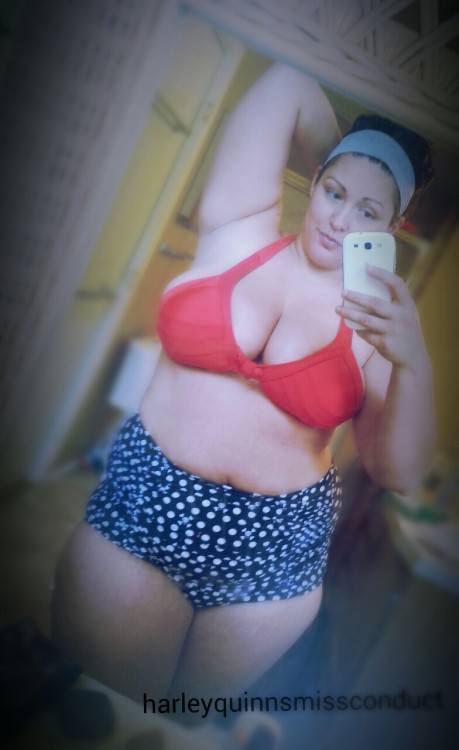 harleyquinnsmissconduct:  Got the bikini I ordered off my wishlist…the top is a joke, my tits are barely being held in lol but other than that I think its cute :) 