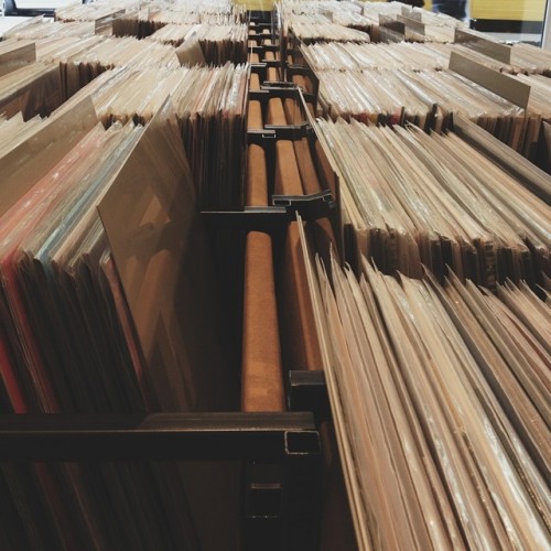 lambsxbecomexlions:  Seekers and Finders. #berlin #vinyl #vscocam (at HHV.DE Store) 